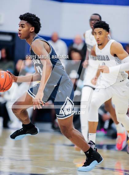 Thumbnail 2 in Sierra Canyon vs Mayfair (ESPN Sierra Canyon Super Showcase) photogallery.