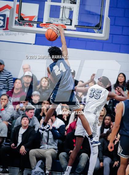 Thumbnail 3 in Sierra Canyon vs Mayfair (ESPN Sierra Canyon Super Showcase) photogallery.