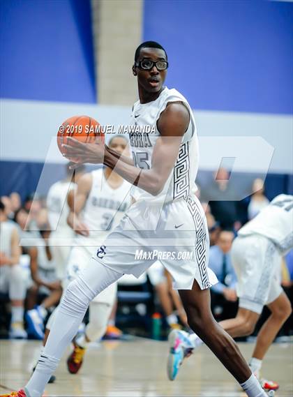 Thumbnail 3 in Sierra Canyon vs Mayfair (ESPN Sierra Canyon Super Showcase) photogallery.