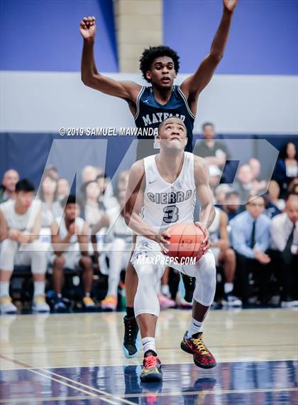 Thumbnail 1 in Sierra Canyon vs Mayfair (ESPN Sierra Canyon Super Showcase) photogallery.