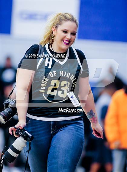 Thumbnail 3 in Sierra Canyon vs Mayfair (ESPN Sierra Canyon Super Showcase) photogallery.