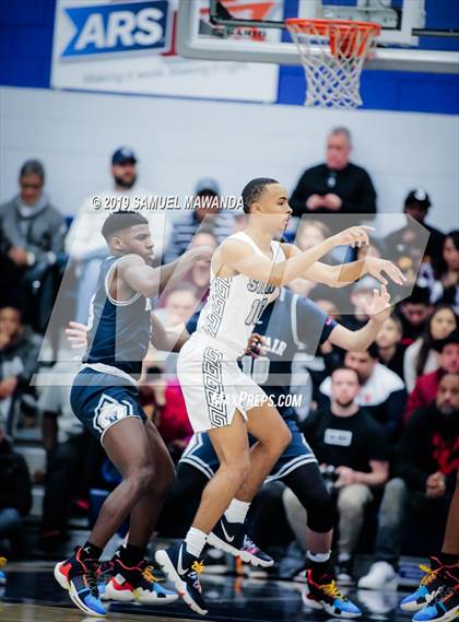 Thumbnail 2 in Sierra Canyon vs Mayfair (ESPN Sierra Canyon Super Showcase) photogallery.