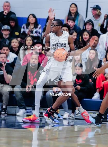 Thumbnail 3 in Sierra Canyon vs Mayfair (ESPN Sierra Canyon Super Showcase) photogallery.