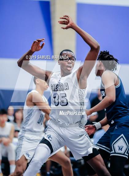 Thumbnail 2 in Sierra Canyon vs Mayfair (ESPN Sierra Canyon Super Showcase) photogallery.