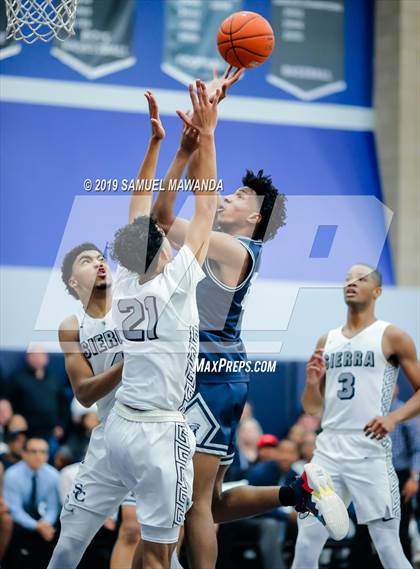 Thumbnail 2 in Sierra Canyon vs Mayfair (ESPN Sierra Canyon Super Showcase) photogallery.