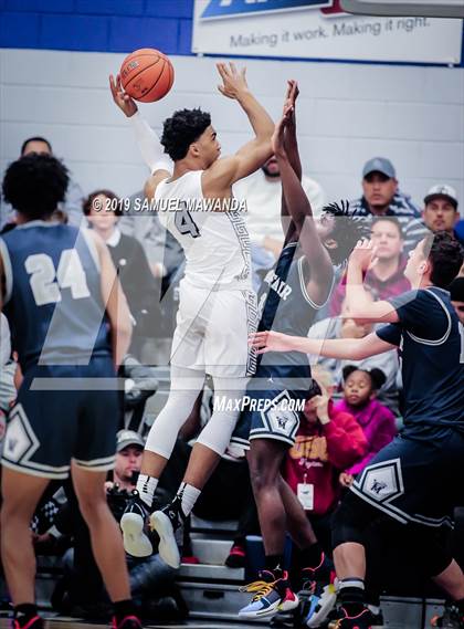 Thumbnail 3 in Sierra Canyon vs Mayfair (ESPN Sierra Canyon Super Showcase) photogallery.