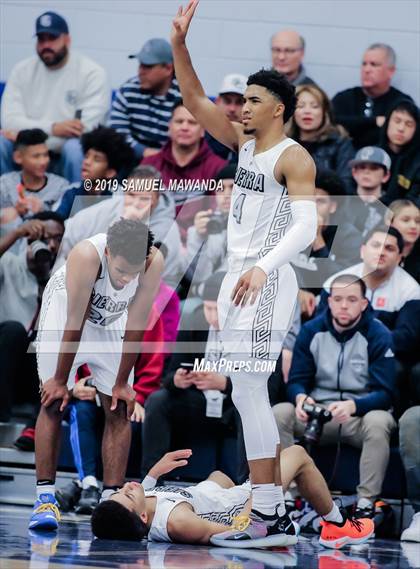 Thumbnail 1 in Sierra Canyon vs Mayfair (ESPN Sierra Canyon Super Showcase) photogallery.