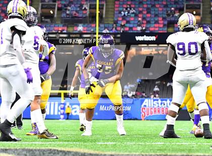 Thumbnail 2 in Edna Karr vs. Easton (LHSAA Class 4A Final)  photogallery.