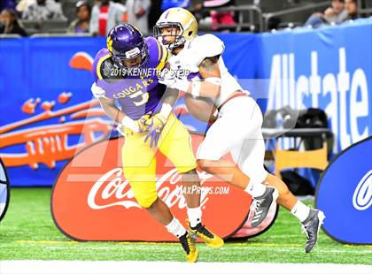 Thumbnail 3 in Edna Karr vs. Easton (LHSAA Class 4A Final)  photogallery.