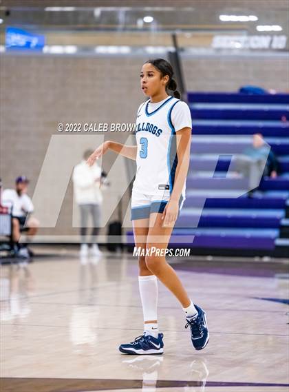 Thumbnail 2 in Lone Peak vs. Centennial (Holliday Hoopfest) photogallery.
