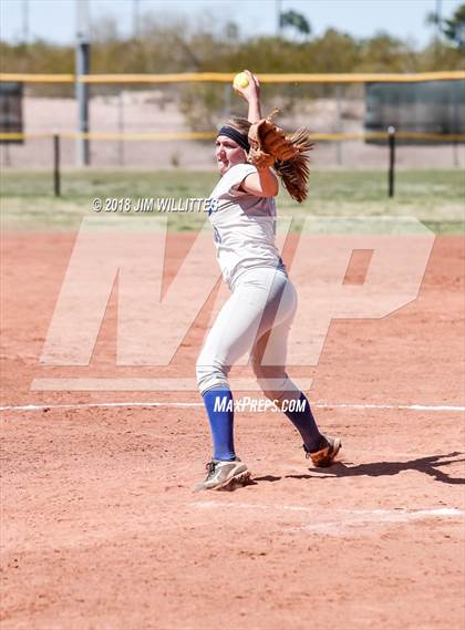 Thumbnail 1 in Desert Christian vs. Arizona Lutheran Academy photogallery.