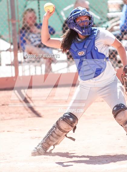 Thumbnail 2 in Desert Christian vs. Arizona Lutheran Academy photogallery.