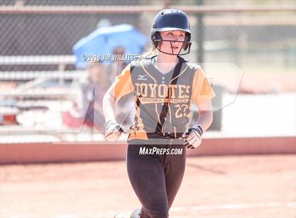Thumbnail 3 in Desert Christian vs. Arizona Lutheran Academy photogallery.