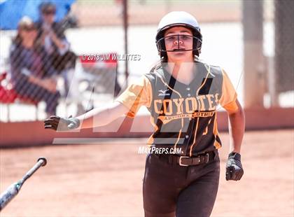Thumbnail 2 in Desert Christian vs. Arizona Lutheran Academy photogallery.