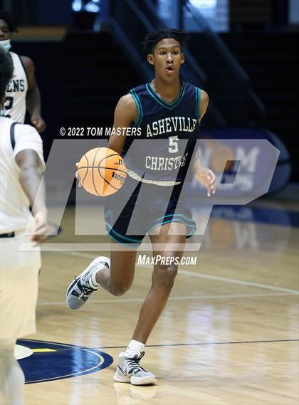 Thumbnail 1 in Rocky River vs. Asheville Christian Academy photogallery.