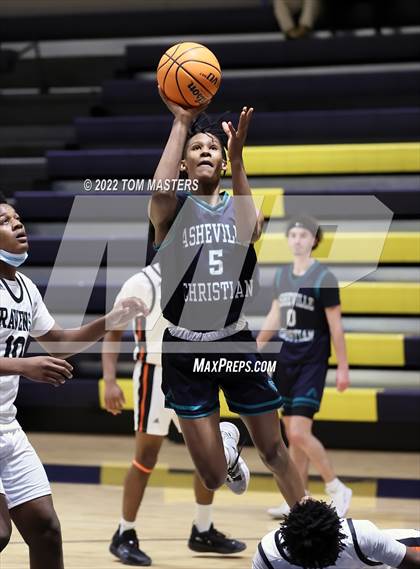 Thumbnail 1 in Rocky River vs. Asheville Christian Academy photogallery.
