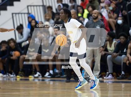 Thumbnail 3 in McDonough vs Eagle's Landing  photogallery.
