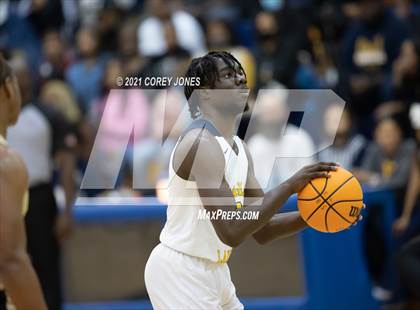 Thumbnail 2 in McDonough vs Eagle's Landing  photogallery.