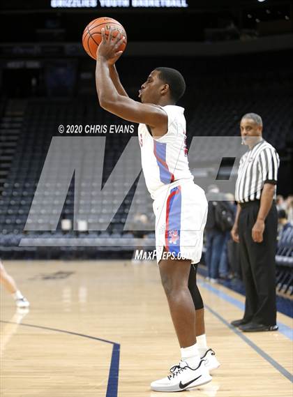 Thumbnail 1 in Memphis University vs. Lipscomb Academy photogallery.
