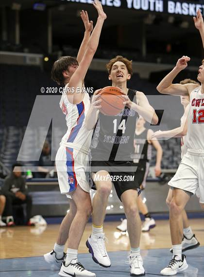 Thumbnail 3 in Memphis University vs. Lipscomb Academy photogallery.