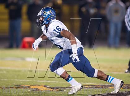 Thumbnail 3 in Rio Linda vs. Elk Grove (CIF SJS D2 Semifinal) photogallery.