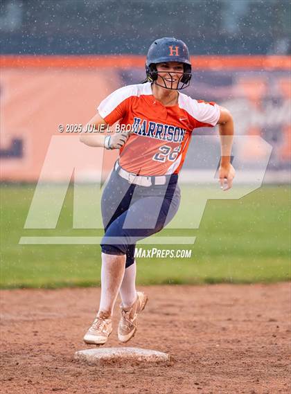 Thumbnail 2 in Noblesville vs. Harrison (IHSAA 4A Regional) photogallery.