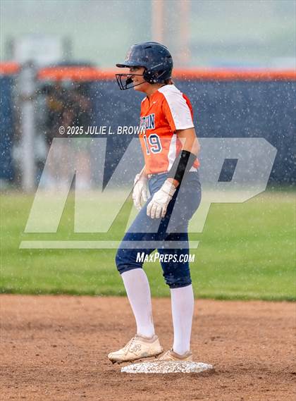 Thumbnail 1 in Noblesville vs. Harrison (IHSAA 4A Regional) photogallery.