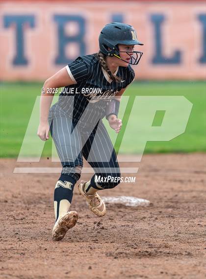 Thumbnail 1 in Noblesville vs. Harrison (IHSAA 4A Regional) photogallery.