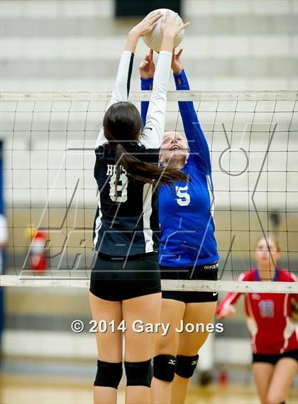 Thumbnail 1 in Woodcreek @ Rocklin photogallery.
