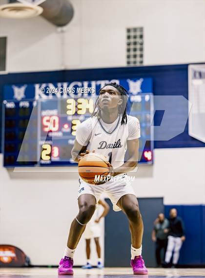 Thumbnail 1 in Norcross vs. Westlake photogallery.