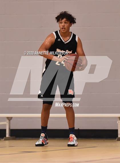 Thumbnail 1 in Winter Park vs. Wekiva (Metro Hoop Fest) photogallery.