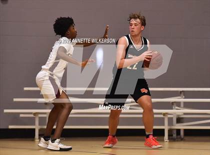 Thumbnail 1 in Winter Park vs. Wekiva (Metro Hoop Fest) photogallery.
