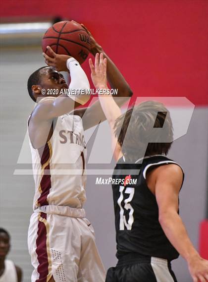 Thumbnail 3 in Winter Park vs. Wekiva (Metro Hoop Fest) photogallery.