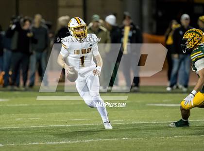Thumbnail 3 in Simi Valley vs. Edison (CIF SS Division 3 Final) photogallery.