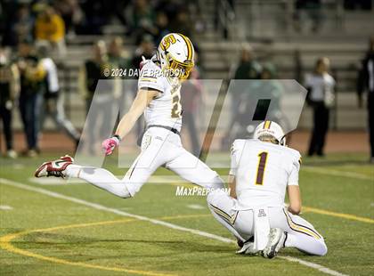 Thumbnail 2 in Simi Valley vs. Edison (CIF SS Division 3 Final) photogallery.