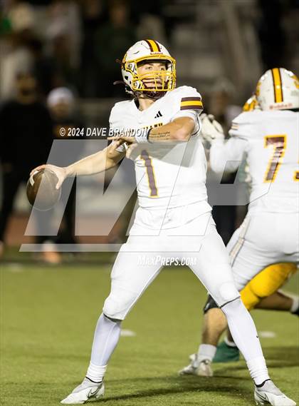 Thumbnail 2 in Simi Valley vs. Edison (CIF SS Division 3 Final) photogallery.