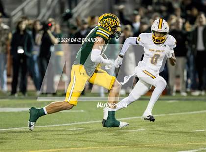 Thumbnail 2 in Simi Valley vs. Edison (CIF SS Division 3 Final) photogallery.