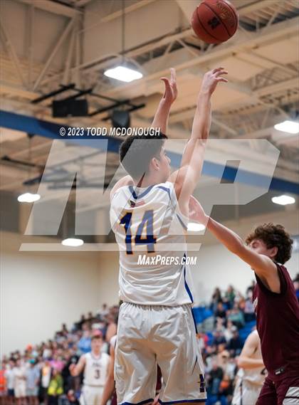 Thumbnail 1 in Harrison @ Mahopac (NYSPHSAA Section 1 Class A Outbracket) photogallery.