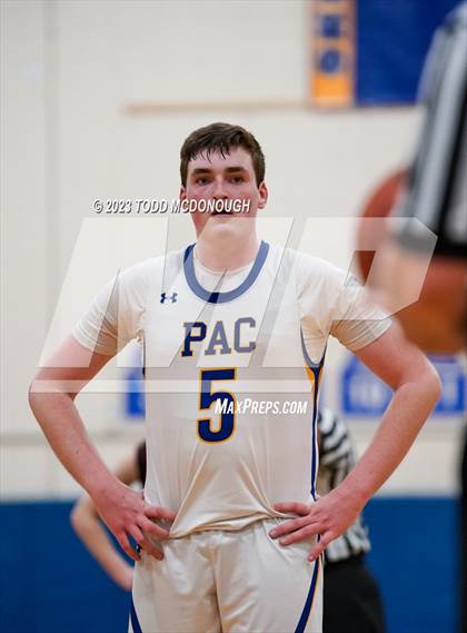 Thumbnail 2 in Harrison @ Mahopac (NYSPHSAA Section 1 Class A Outbracket) photogallery.