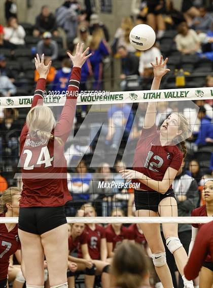 Thumbnail 3 in Northridge vs. Viewmont (UHSAA 5A Second Round) photogallery.