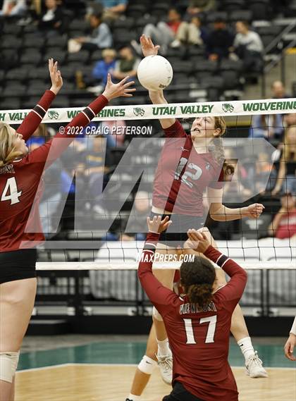Thumbnail 3 in Northridge vs. Viewmont (UHSAA 5A Second Round) photogallery.