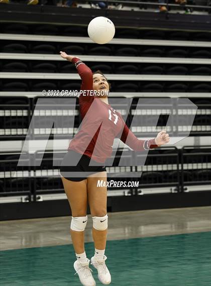 Thumbnail 1 in Northridge vs. Viewmont (UHSAA 5A Second Round) photogallery.