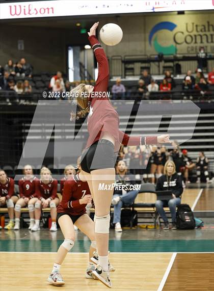 Thumbnail 1 in Northridge vs. Viewmont (UHSAA 5A Second Round) photogallery.