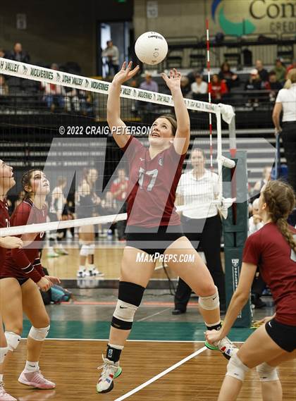 Thumbnail 3 in Northridge vs. Viewmont (UHSAA 5A Second Round) photogallery.