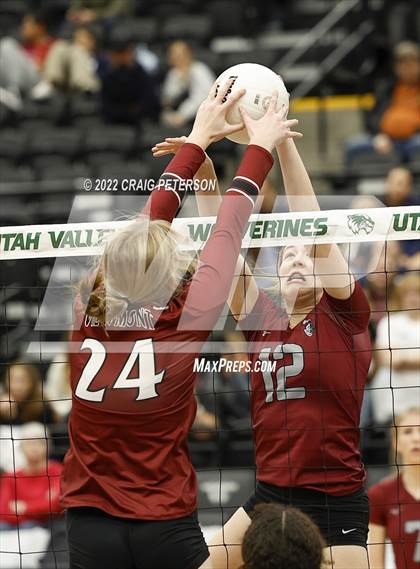 Thumbnail 3 in Northridge vs. Viewmont (UHSAA 5A Second Round) photogallery.