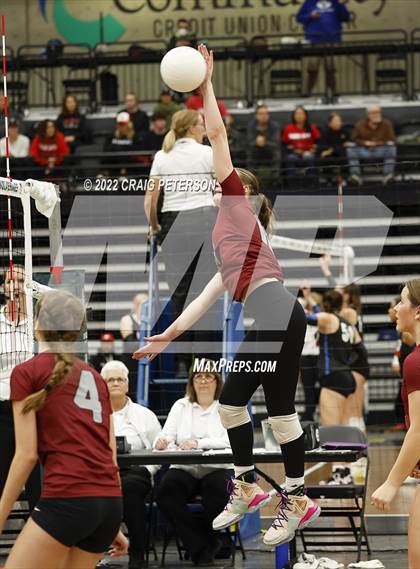Thumbnail 1 in Northridge vs. Viewmont (UHSAA 5A Second Round) photogallery.