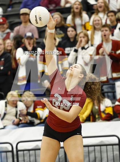 Thumbnail 3 in Northridge vs. Viewmont (UHSAA 5A Second Round) photogallery.