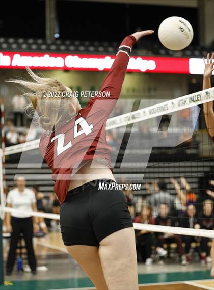 Thumbnail 2 in Northridge vs. Viewmont (UHSAA 5A Second Round) photogallery.