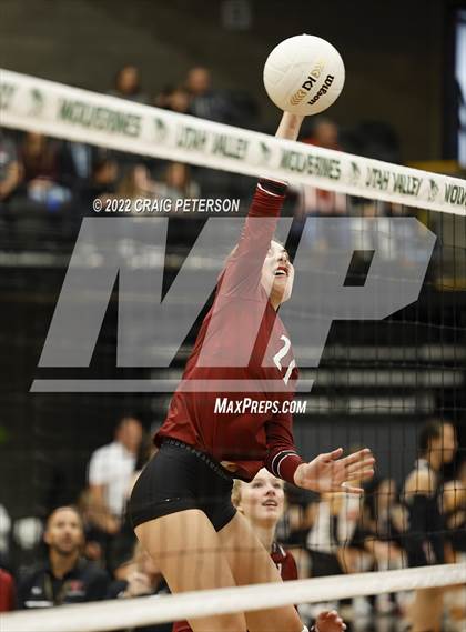 Thumbnail 2 in Northridge vs. Viewmont (UHSAA 5A Second Round) photogallery.