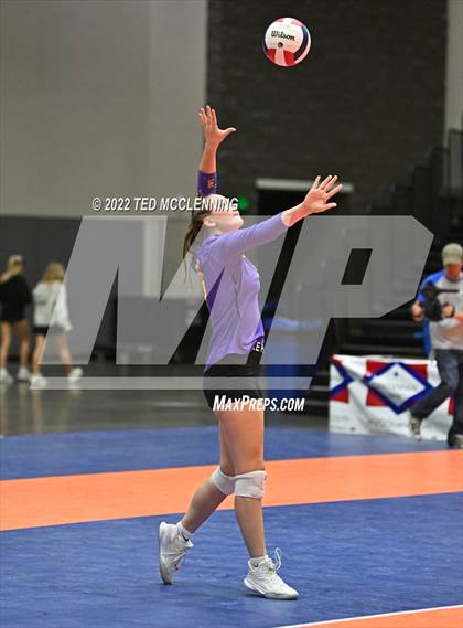 Thumbnail 3 in Lavaca vs Mansfield (AAA 2A State Final) photogallery.